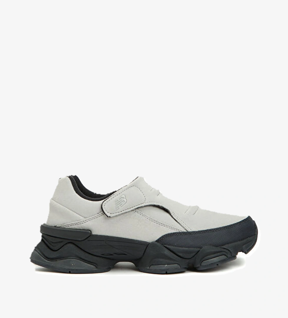New Balance 8040 Gri Kadın Deri Sneaker model görseli