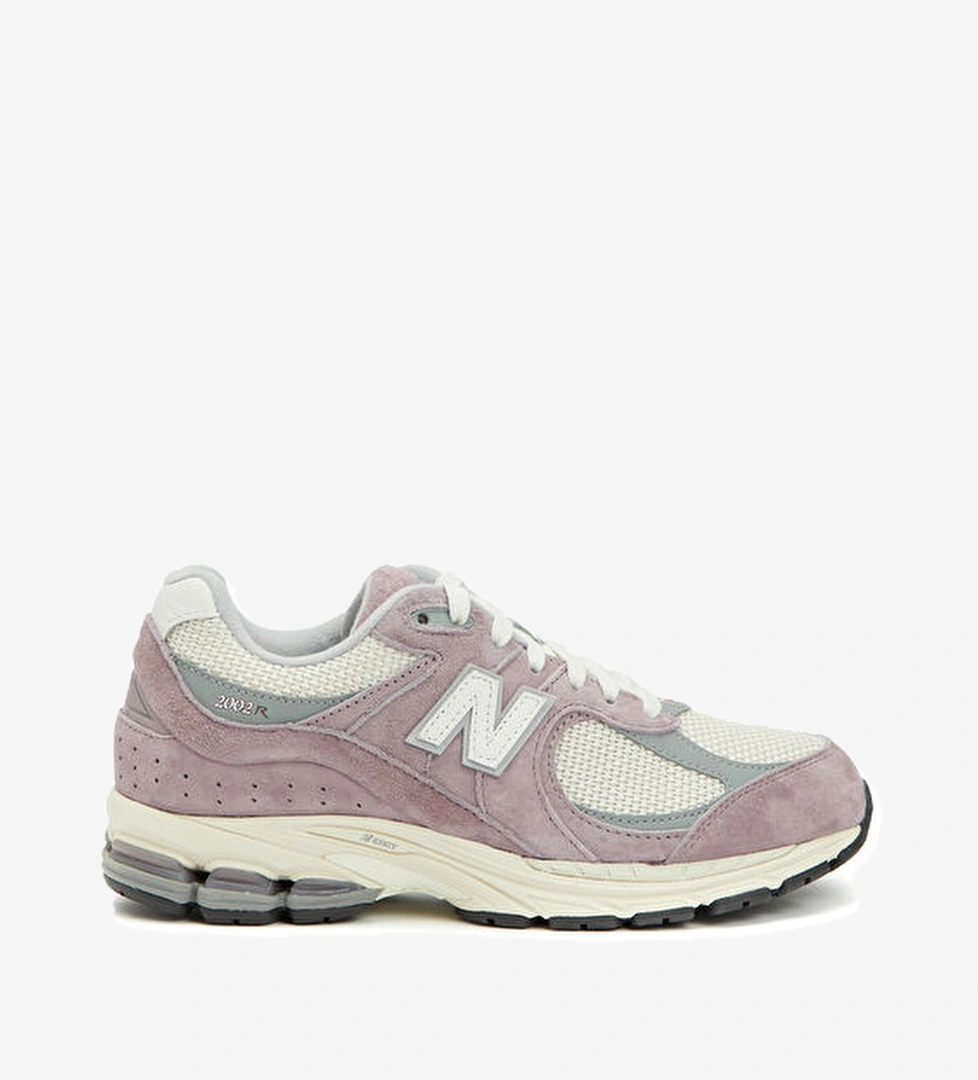 New Balance 2002R Pembe Kadın Deri Sneaker model görseli