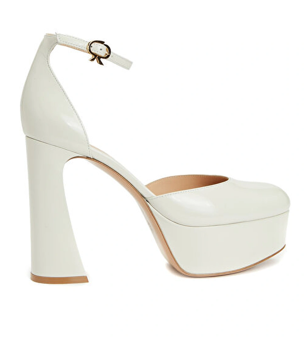 Gianvito Rossi Ekru Deri Topuklu Ayakkabı model görseli