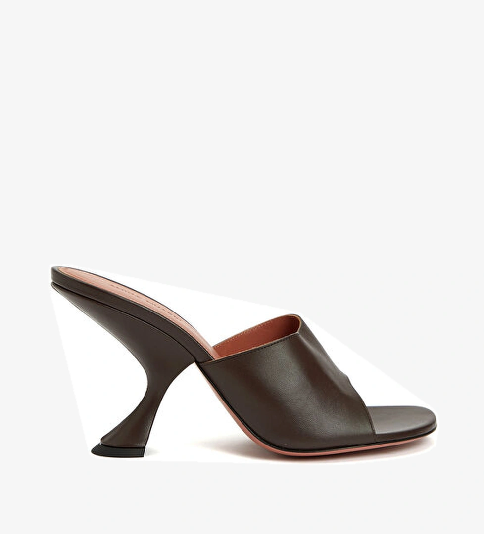 Amina Muaddi Taylor Kahverengi Kadın Terlik model görseli