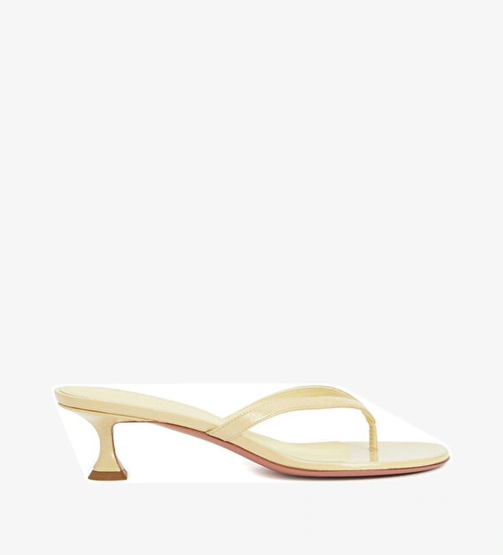 Amina Muaddi Juliette Kum Kadın Deri Terlik model görseli