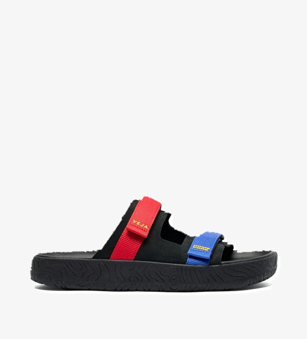 Veja Arpoador Veja x Homecore Siyah Kadın Deri Terlik model görseli