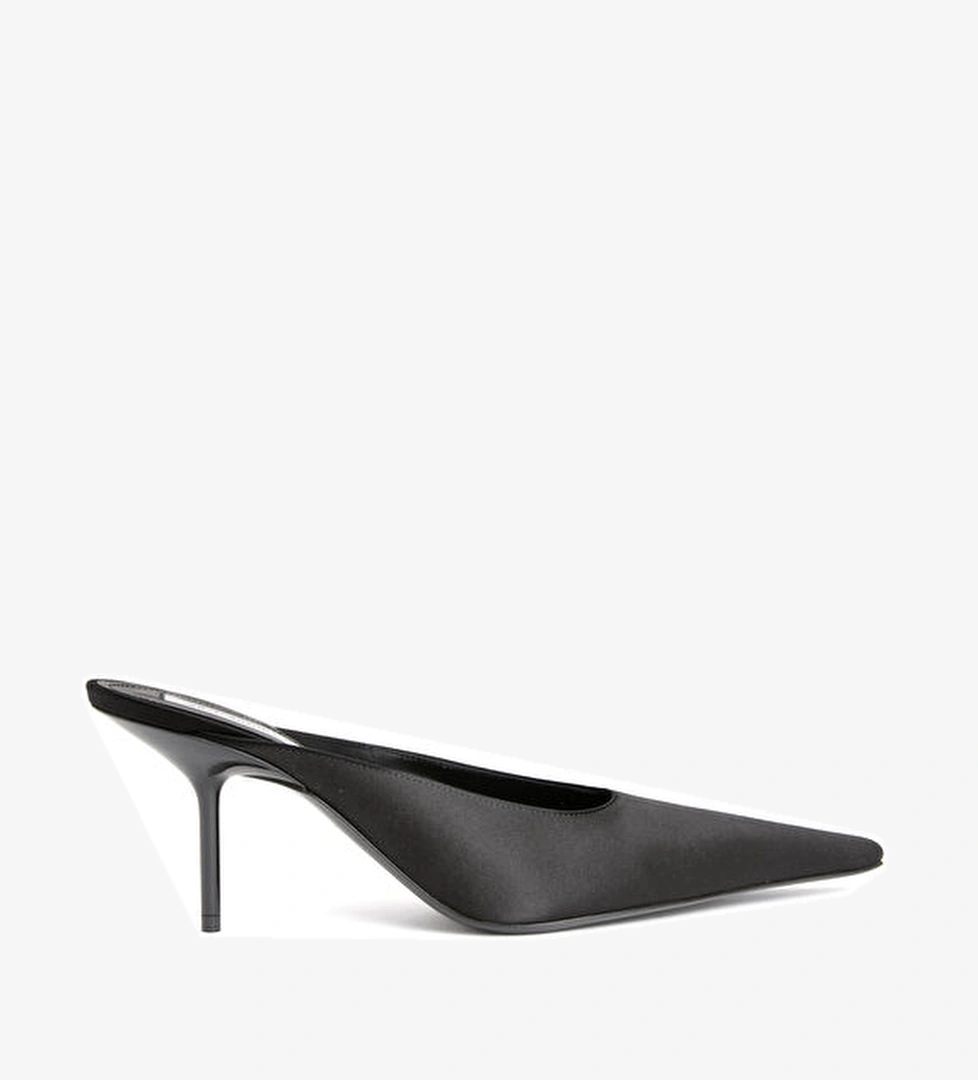 Siyah Kadın Terlik - Görsel 1