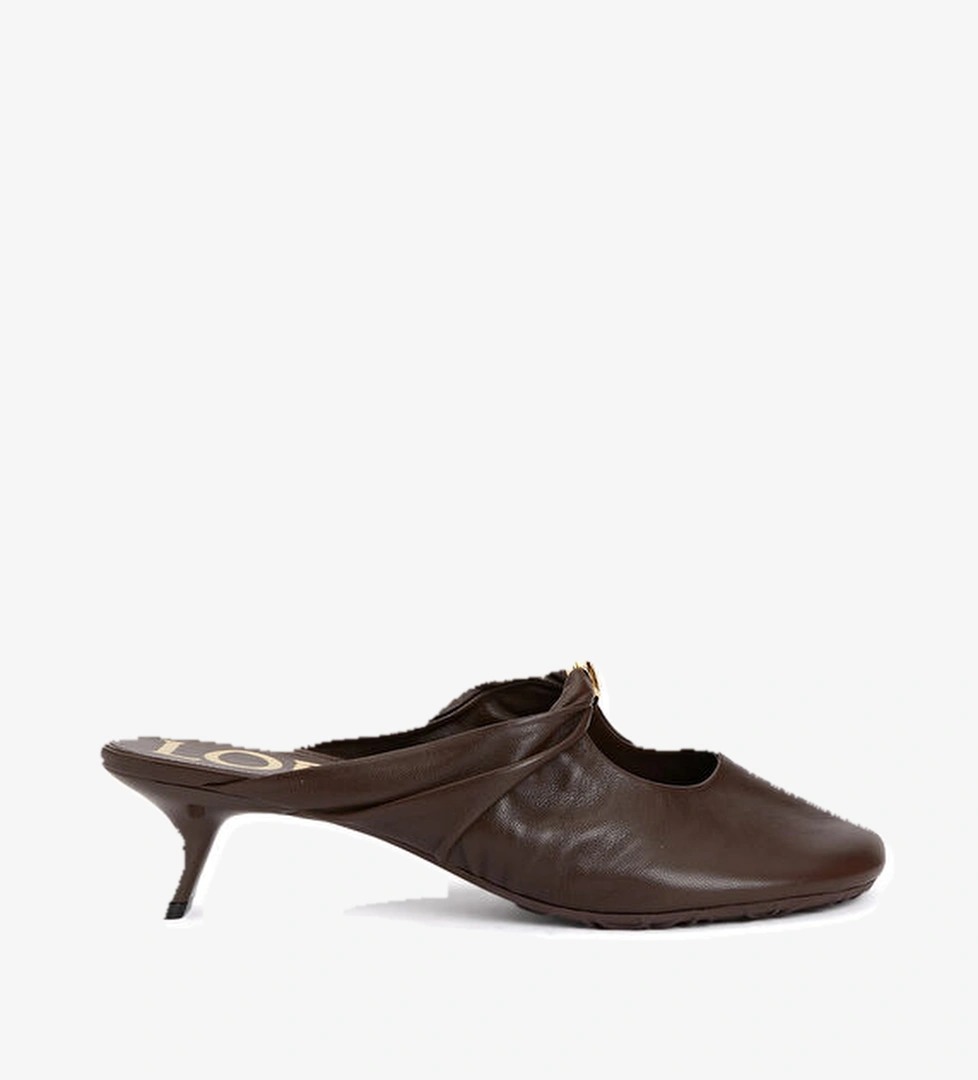 Loewe Pebble Kahverengi Kadın Deri Terlik model görseli