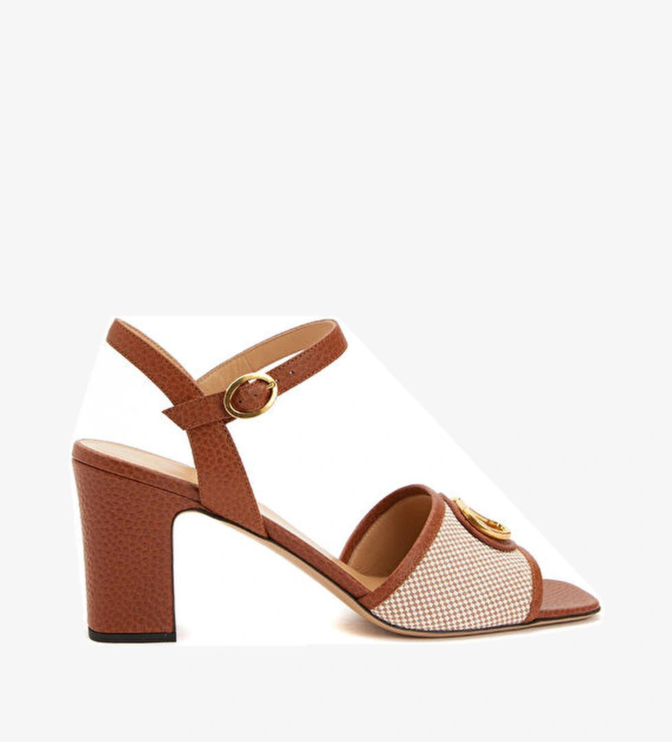 Valentino Garavani Bej Kahve Kadın Sandalet model görseli