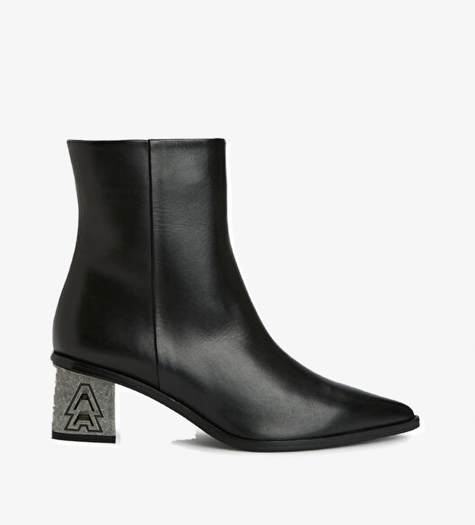 Academia Siyah Logolu Kadın Deri Bot model görseli