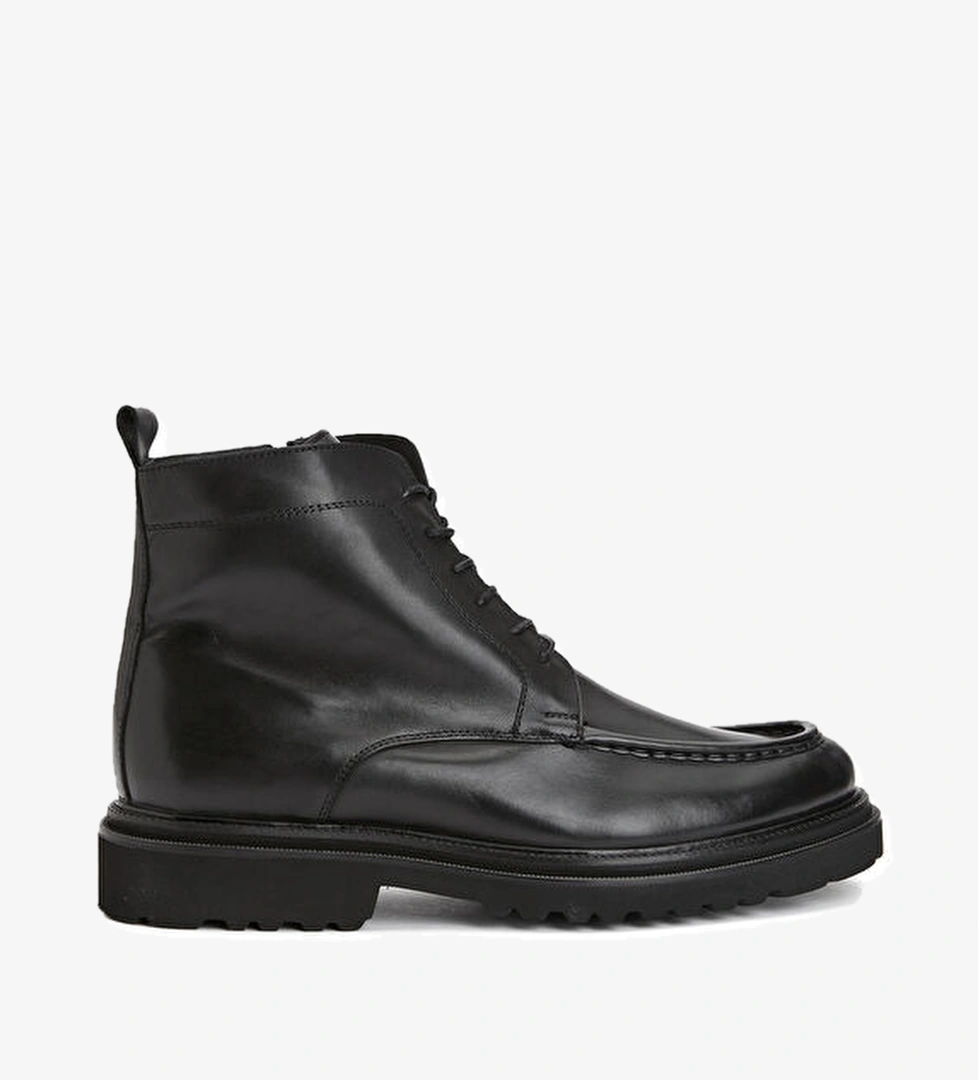 Beymen Club Siyah Erkek Deri Apron Postal Bot model görseli