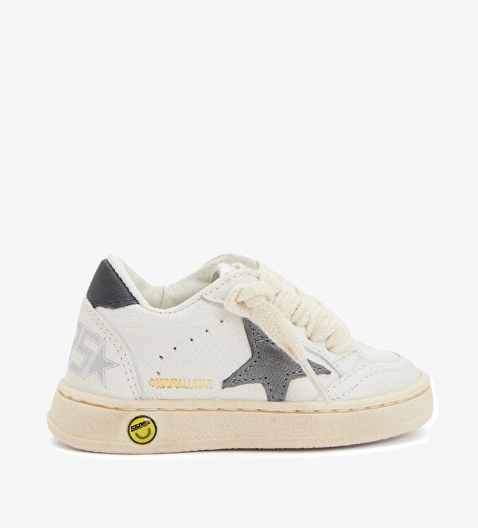 Golden Goose Ball Star Beyaz Unisex Çocuk Deri Sneaker model görseli