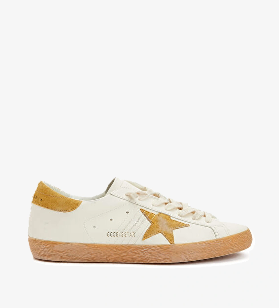 Golden Goose SuperStar Beyaz Erkek Deri Sneaker model görseli