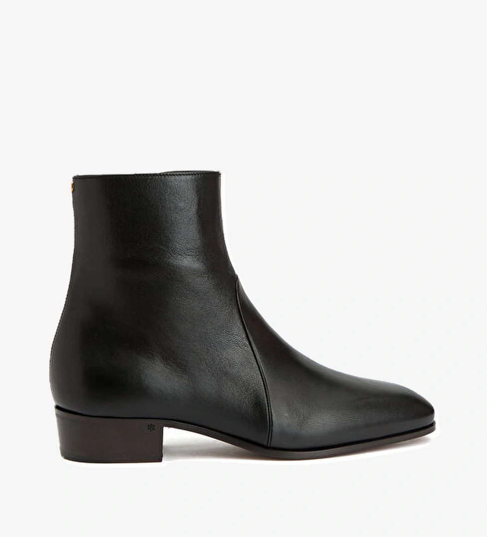 Valentino Garavani Siyah Erkek Deri Bot model görseli