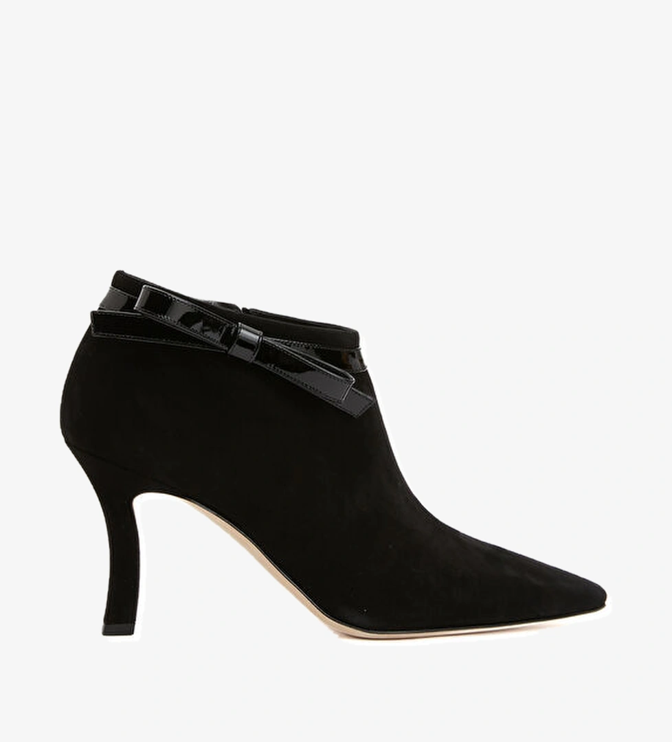 Manolo Blahnik Makepla Siyah Kadın Süet Bot model görseli