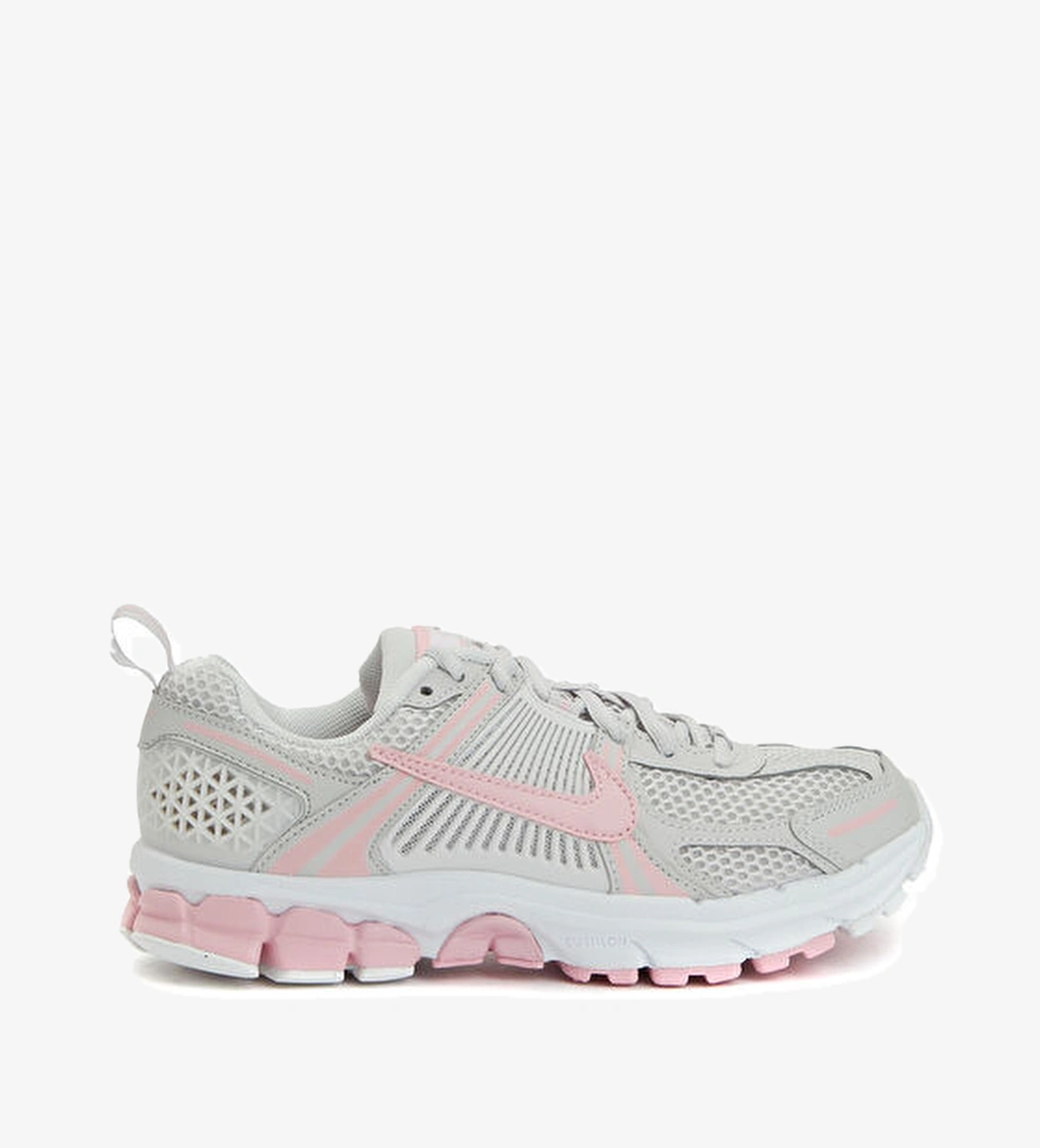 Nike Vomero 5 Gri Unisex Çocuk Sneaker model görseli