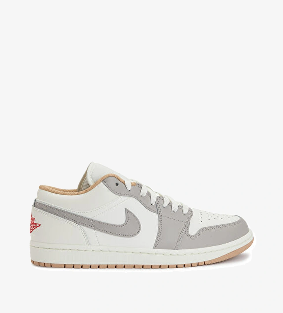 Nike Air Jordan 1 Low Beyaz Gri Erkek Deri Sneaker model görseli