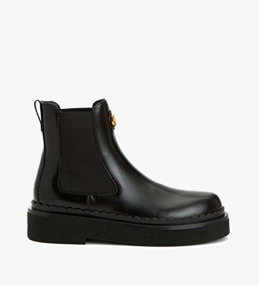 Valentino Garavani Siyah Kadın Deri Bot model görseli