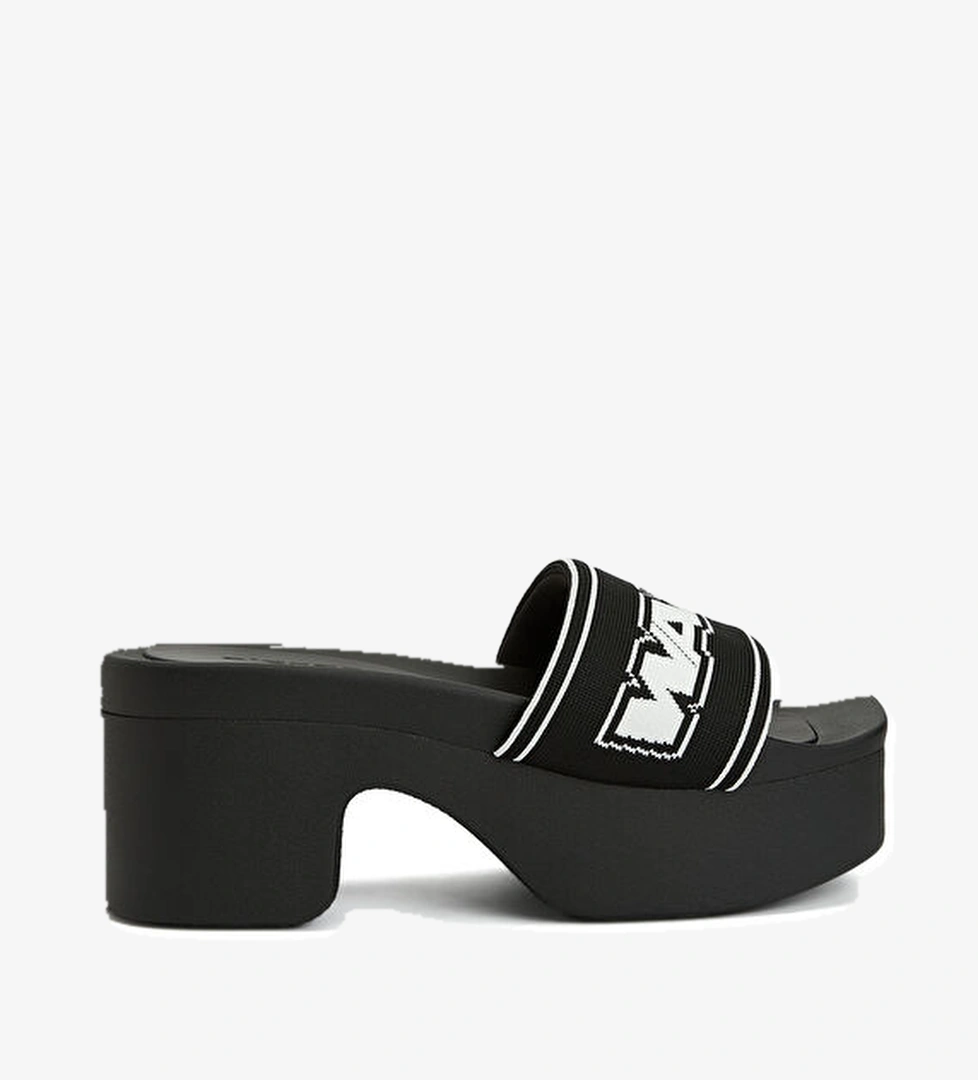 Webbing Siyah Logo Detaylı Kadın Terlik - Görsel 1