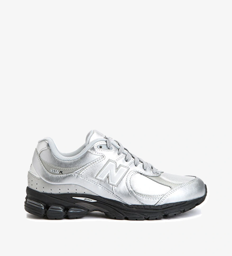 New Balance 2002 Gri Kadın Sneaker model görseli