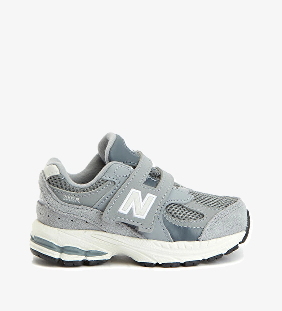 New Balance 2002 Gri Çocuk Sneaker model görseli