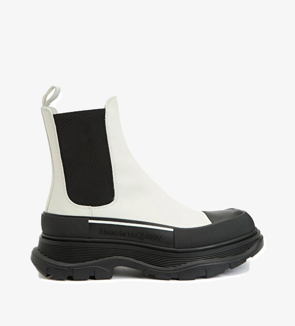 Mcqueen Beyaz Kadın Deri Bot model görseli