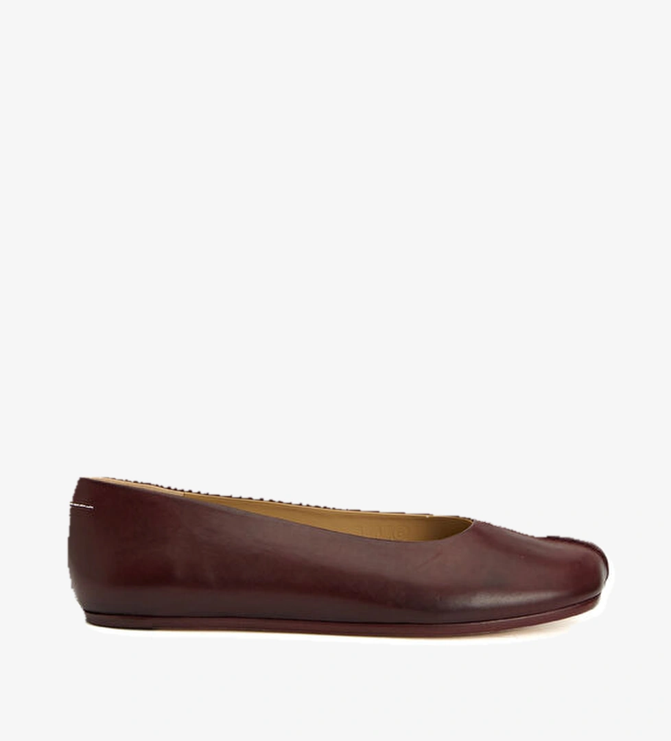 Mm6 Maison Margiela Bordo Deri Babet model görseli