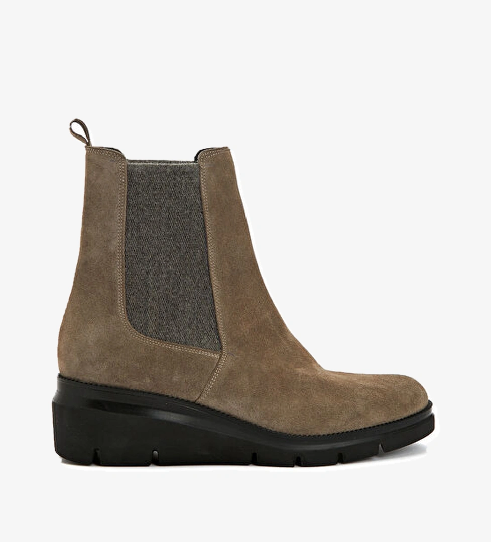 Divarese Vizon Lastikli Kadın Deri Bot model görseli