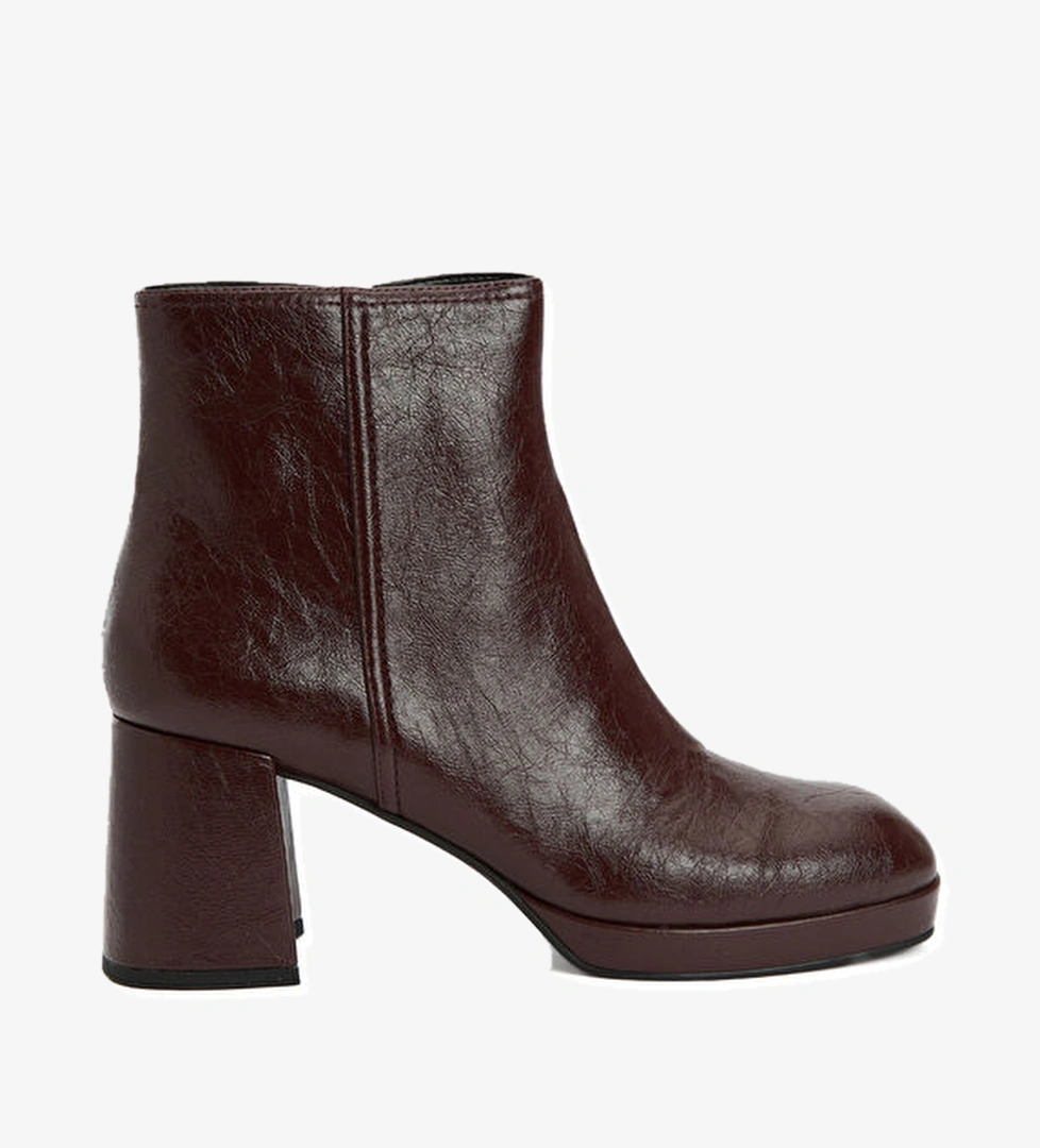 Divarese Bordo Kadın Bot model görseli