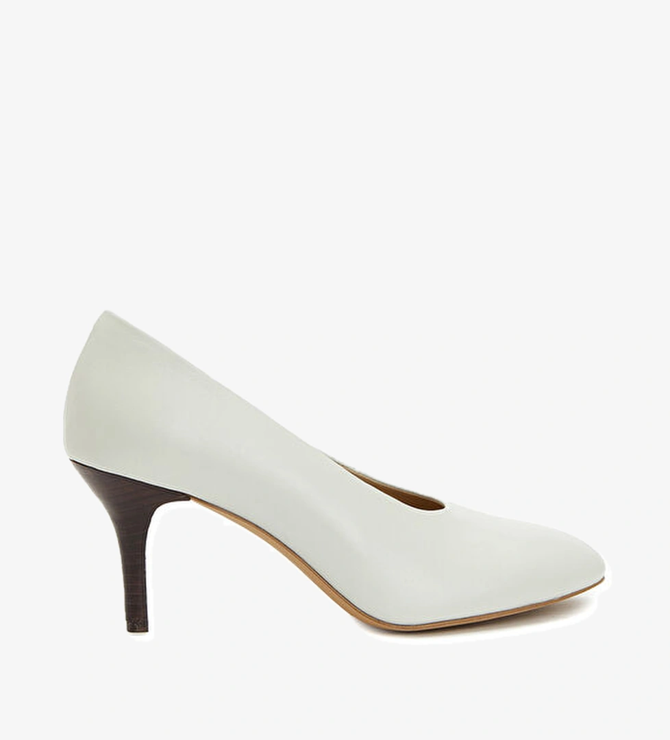 Network Kırık Beyaz Deri Topuklu Ayakkabı model görseli