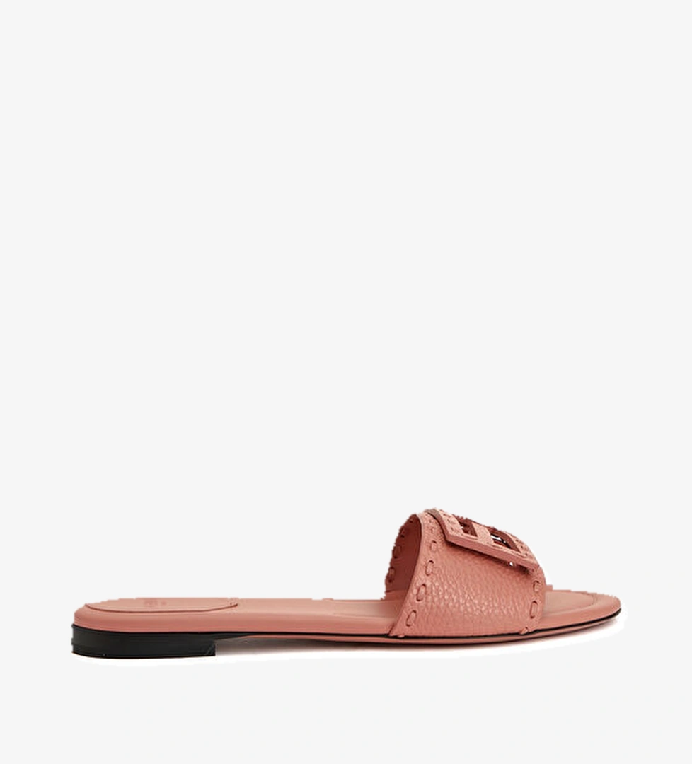 Fendi Pembe Kadın Deri Terlik model görseli