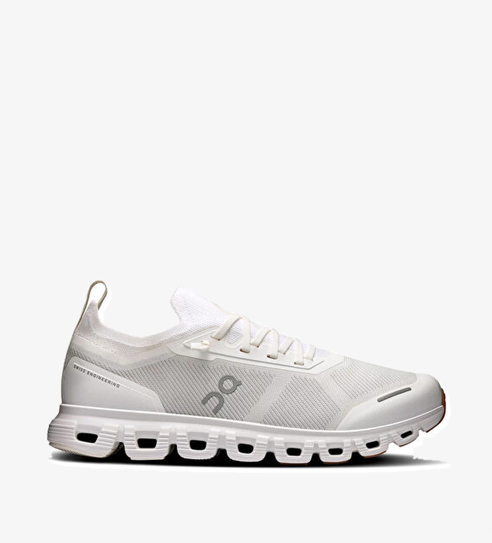 On Cloud 6 Versa Beyaz Erkek Sneaker model görseli