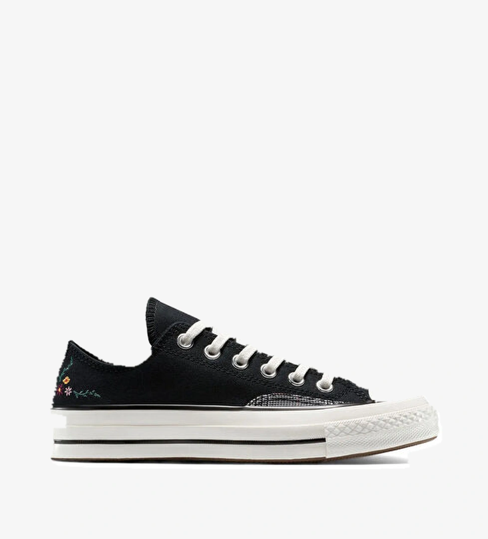Converse Chuck 70 Varsity Vines Siyah Kadın Sneaker model görseli