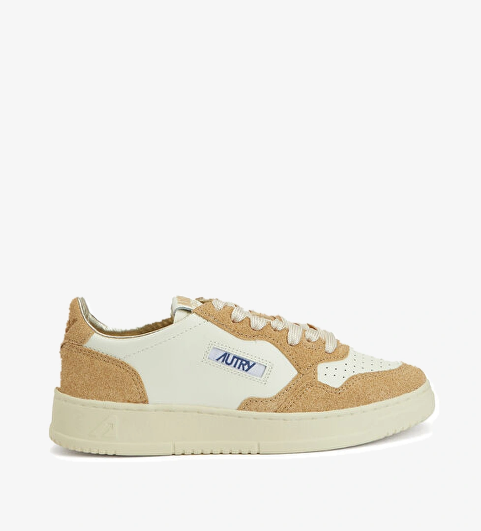 Autry Kahve Beyaz Kadın Deri Sneaker model görseli