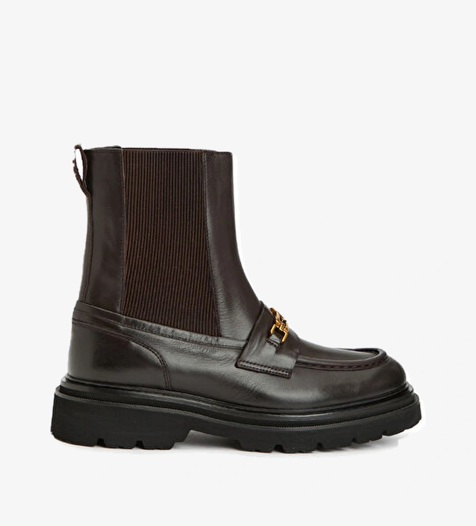 Beymen Club Kahverengi Zincir Logolu Kadın Deri Bot model görseli