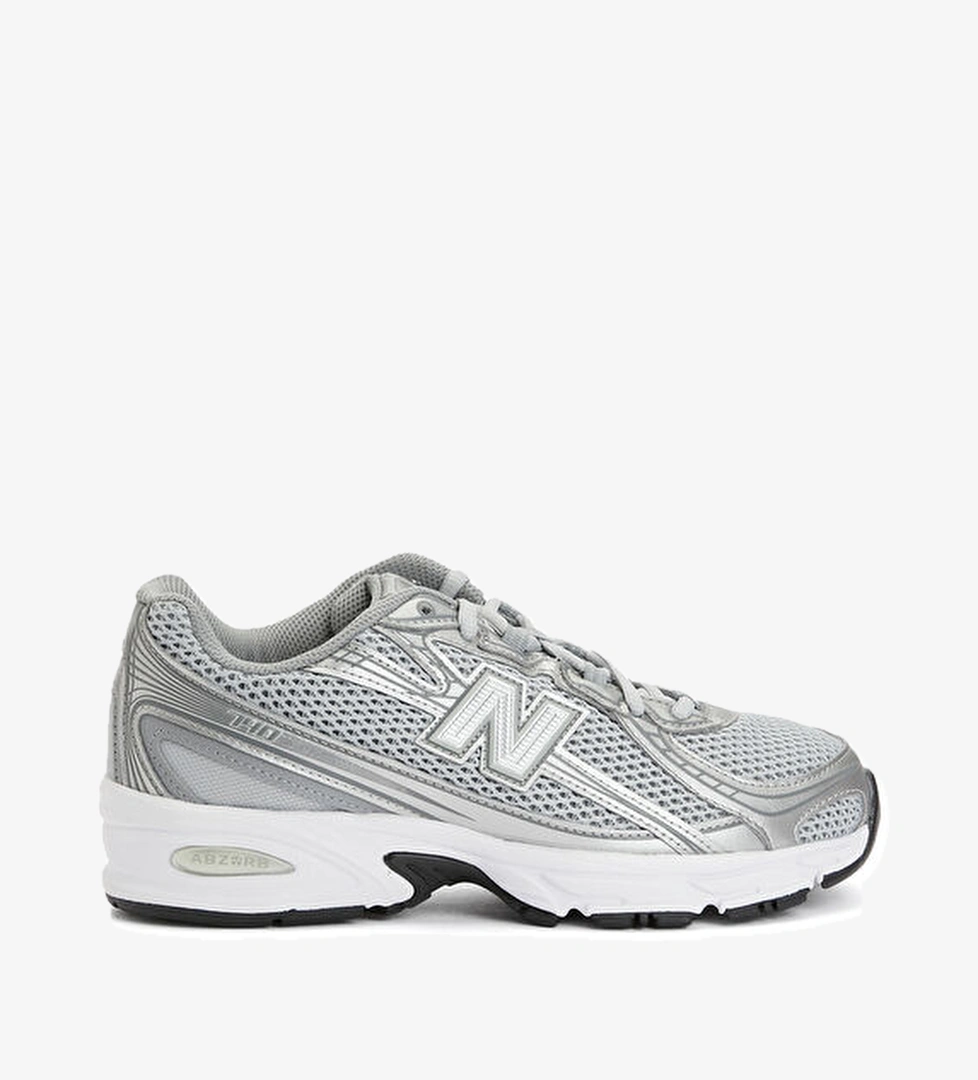 New Balance 740 Gri Kadın Sneaker model görseli