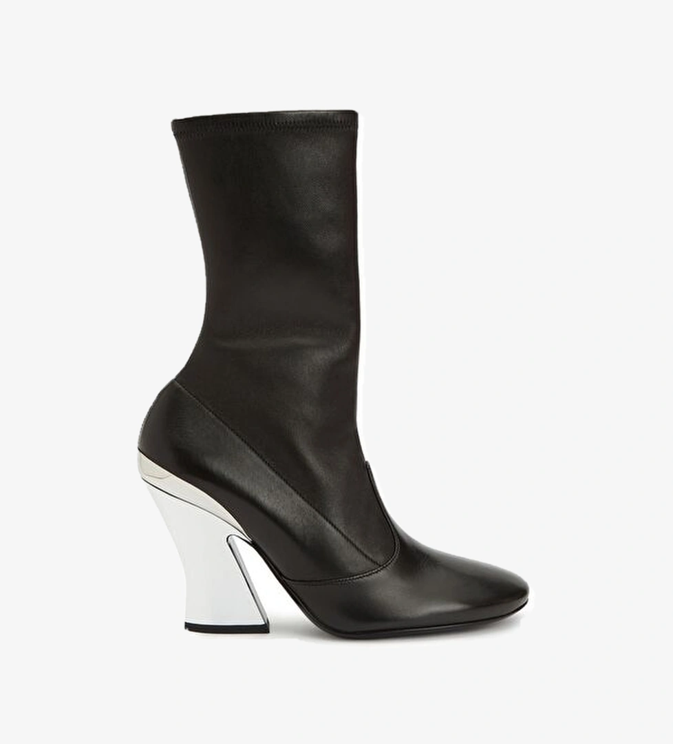 Givenchy Siyah Kadın Deri Bot model görseli