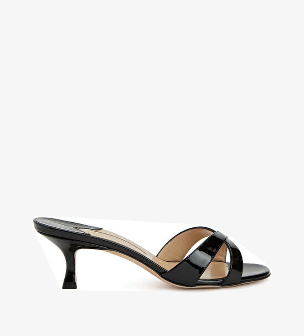 Beymen Reborn Manolo Blahnik Kadın Terlik model görseli