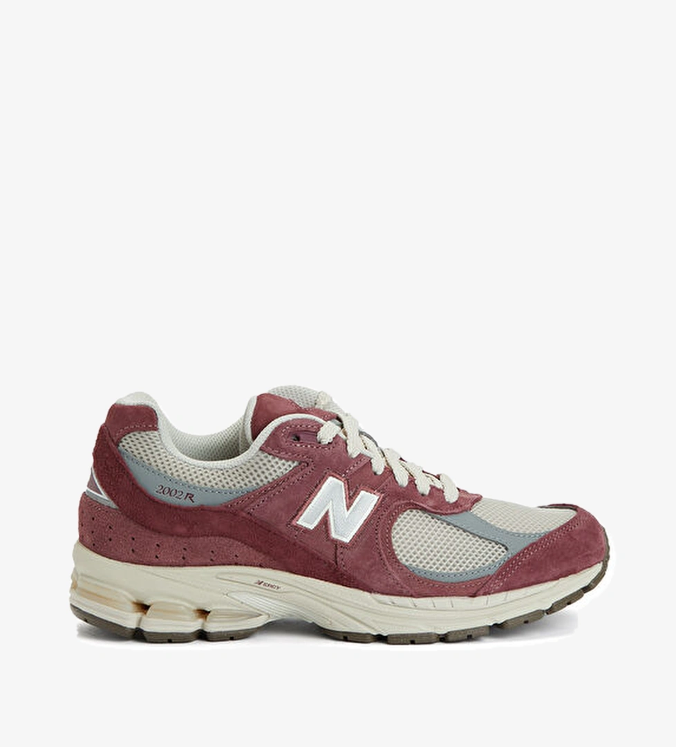 New Balance 2002 Bordo Kadın Deri Sneaker model görseli