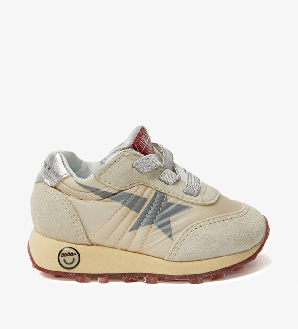 Golden Goose Marathon Bej Çocuk Sneaker model görseli