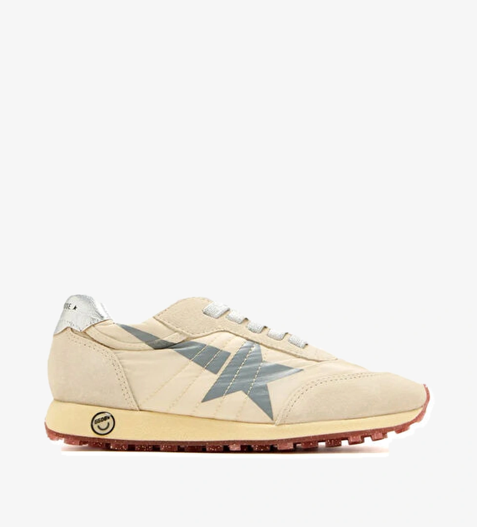 Golden Goose SNEAKERS model görseli
