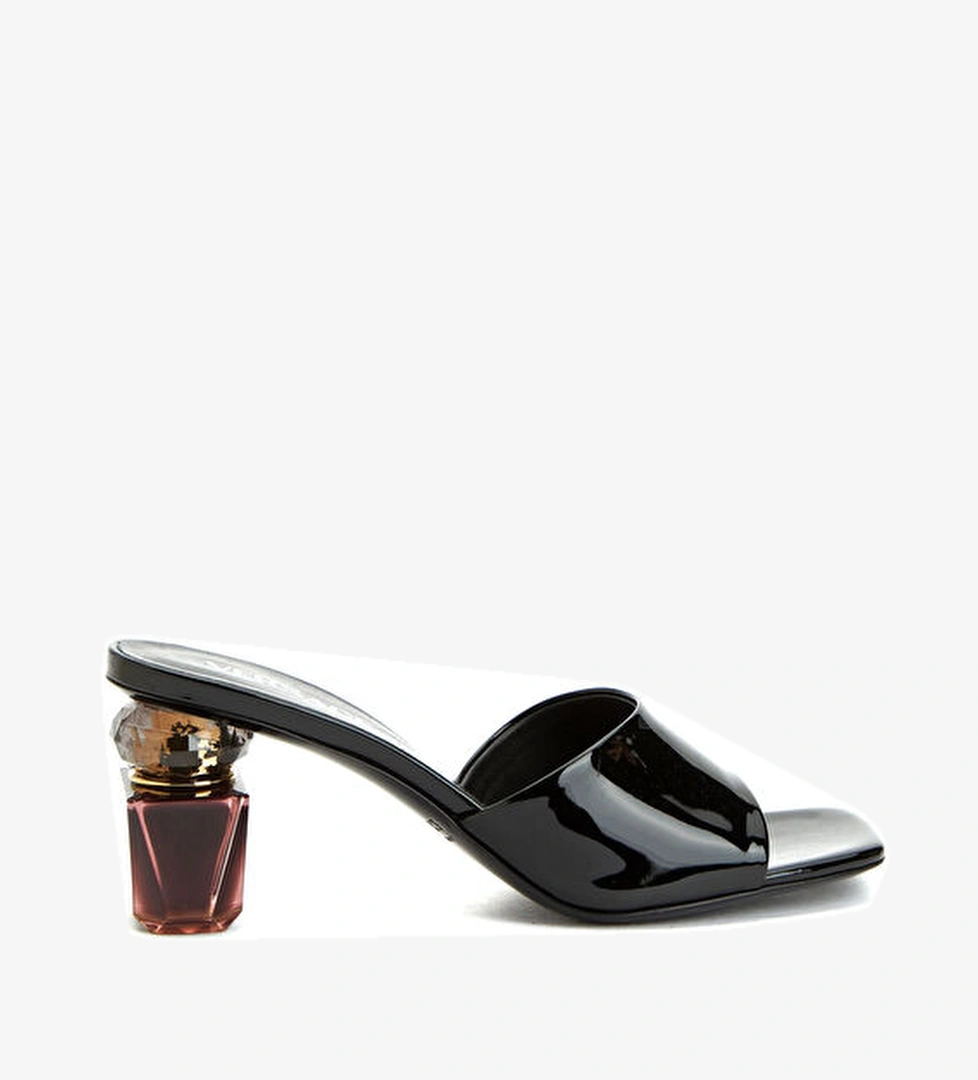 Beymen Reborn Versace Topuklu Terlik model görseli