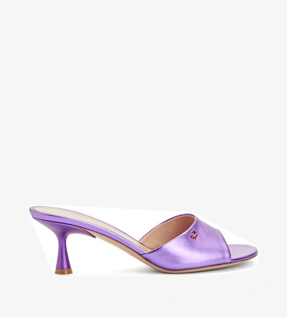 Beymen Reborn Gianvito Rossi Topuklu Terlik model görseli