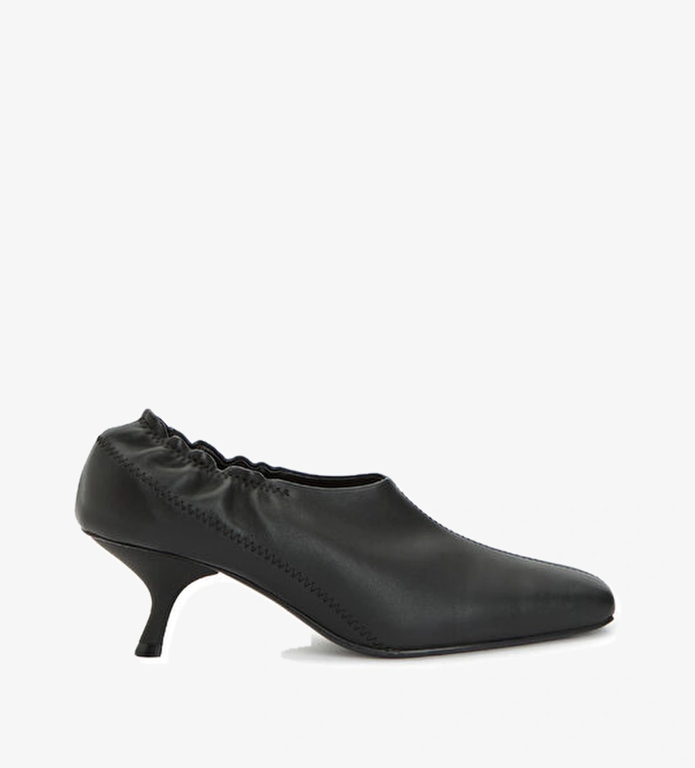 St. Agni Glove Siyah Deri Topuklu Ayakkabı model görseli