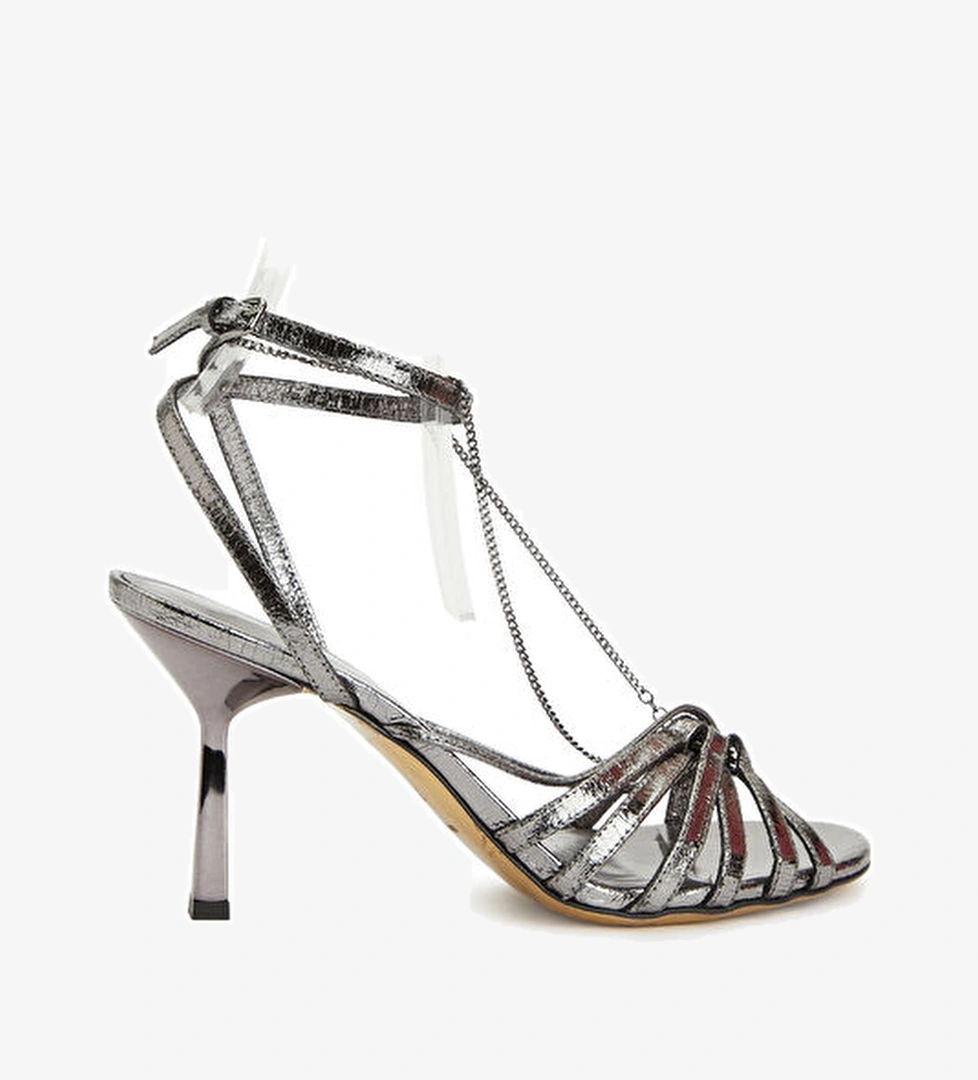 Beymen Reborn Golden Goose Topuklu Sandalet model görseli