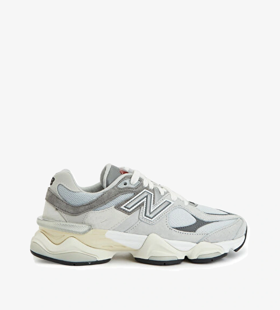 New Balance 9060 Gri Kadın Sneaker model görseli
