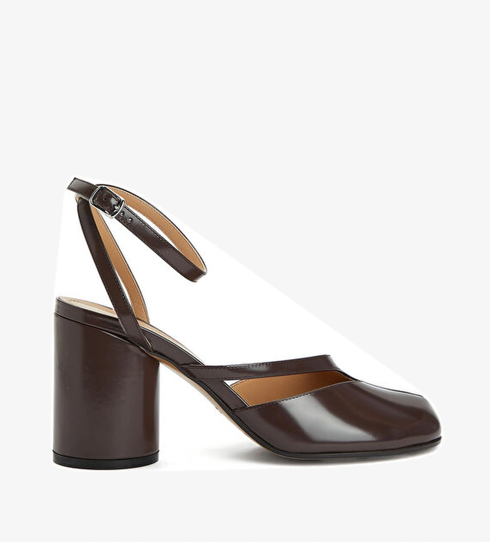 Maison Margiela Tabi Kahverengi Deri Topuklu Ayakkabı model görseli