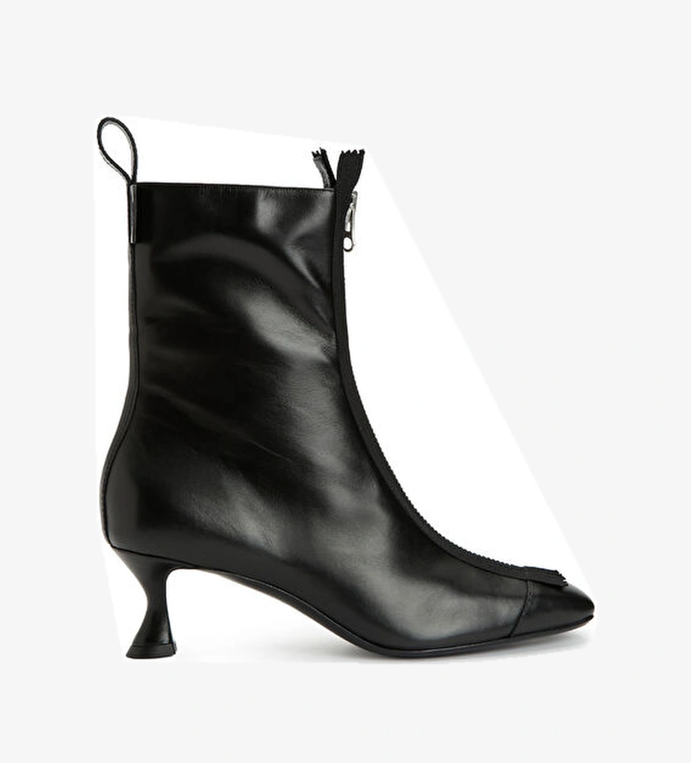 Moschino Siyah Kadın Deri Bot model görseli