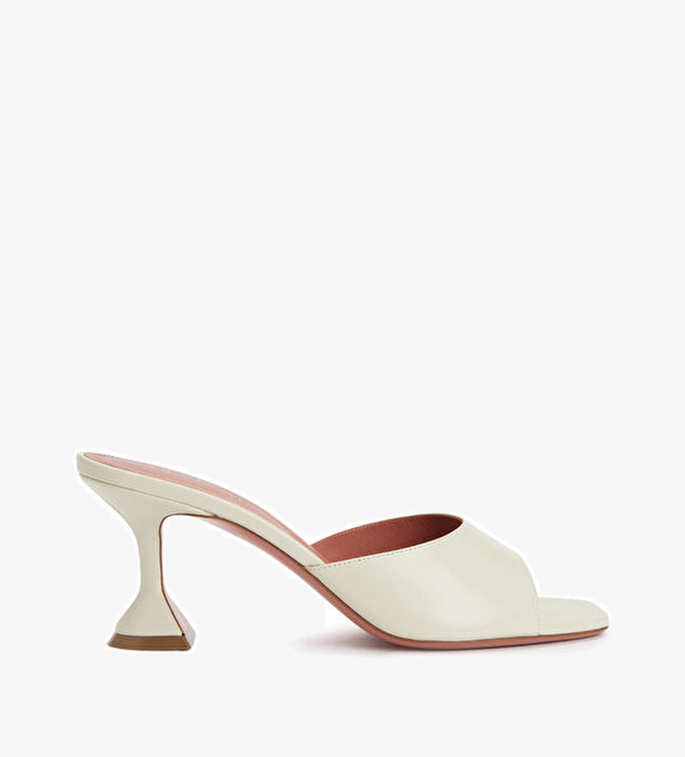 Amina Muaddi Lupita Bej Kadın Deri Terlik model görseli