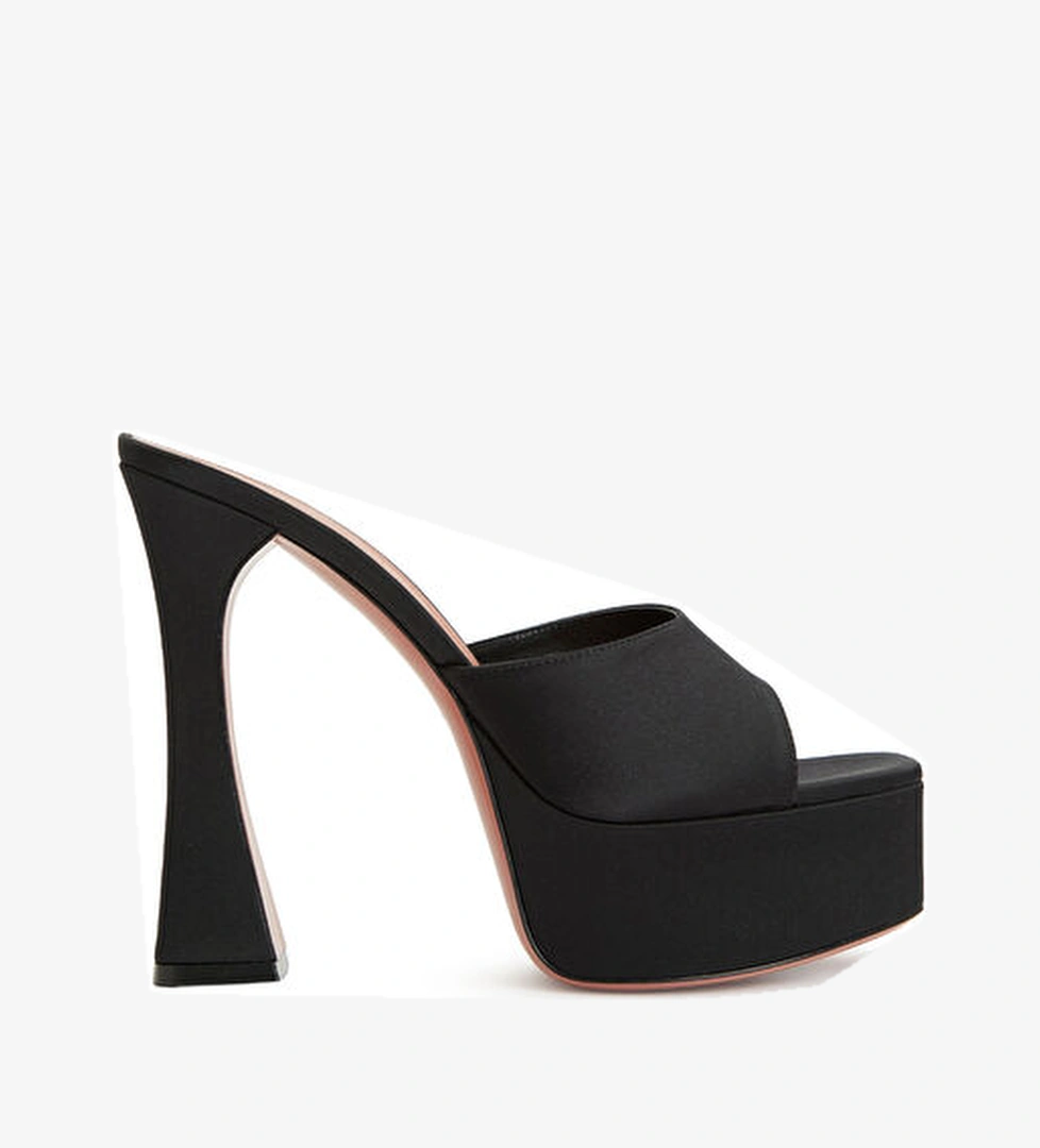 Amina Muaddi Dalida Siyah Kadın Deri Terlik model görseli