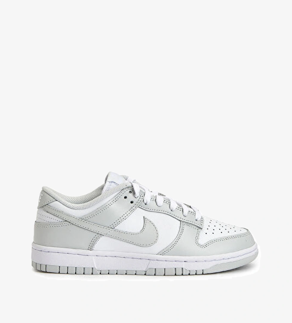 Nike Dunk Beyaz Gri Kadın Deri Sneaker model görseli