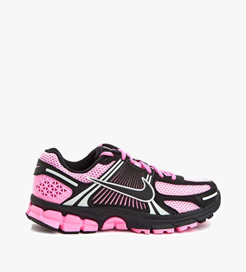 Nike Zoom Vomero 5 Kırmızı Pembe Kadın Sneaker model görseli
