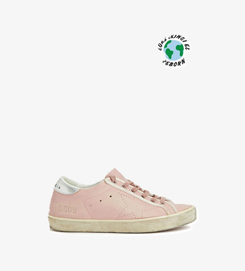 Beymen Reborn Golden Goose Kadın Sneakers model görseli