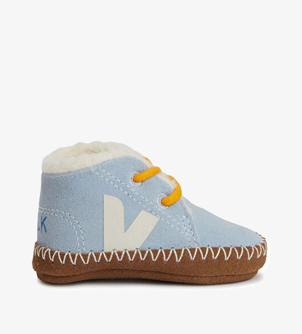 Veja X Milk Baby Mavi Çocuk Süet Sneaker model görseli